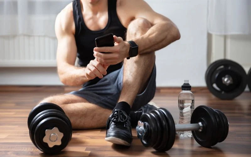 اگر تازه بدنسازی رو شروع کردی و وارد باشگاه شدی، احتمالاً سردرگم شدی بین ده‌ها مکملی که معرفی می‌شن.شاید از خودت پرسیدی